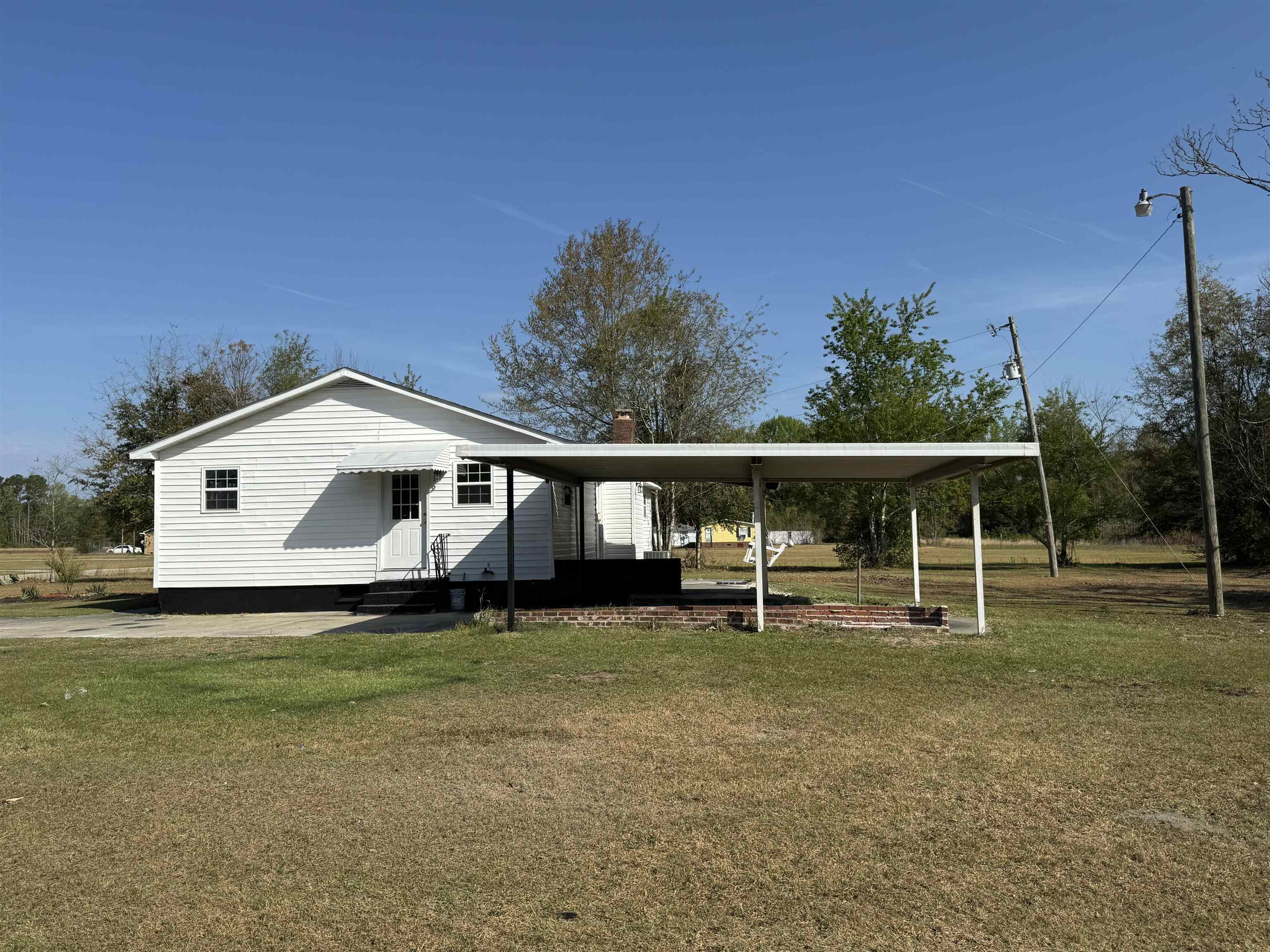 1345 Fisherman Road Lamar, SC 29069 - Photo 9 of 28