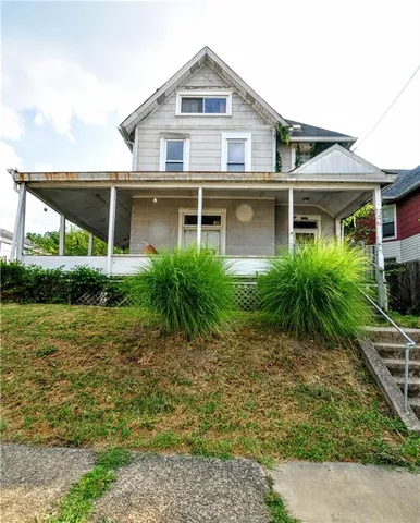 $170,000 | 1060 Vance Avenue, Coraopolis, PA 15108