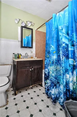 $170,000 | 1060 Vance Avenue, Coraopolis, PA 15108