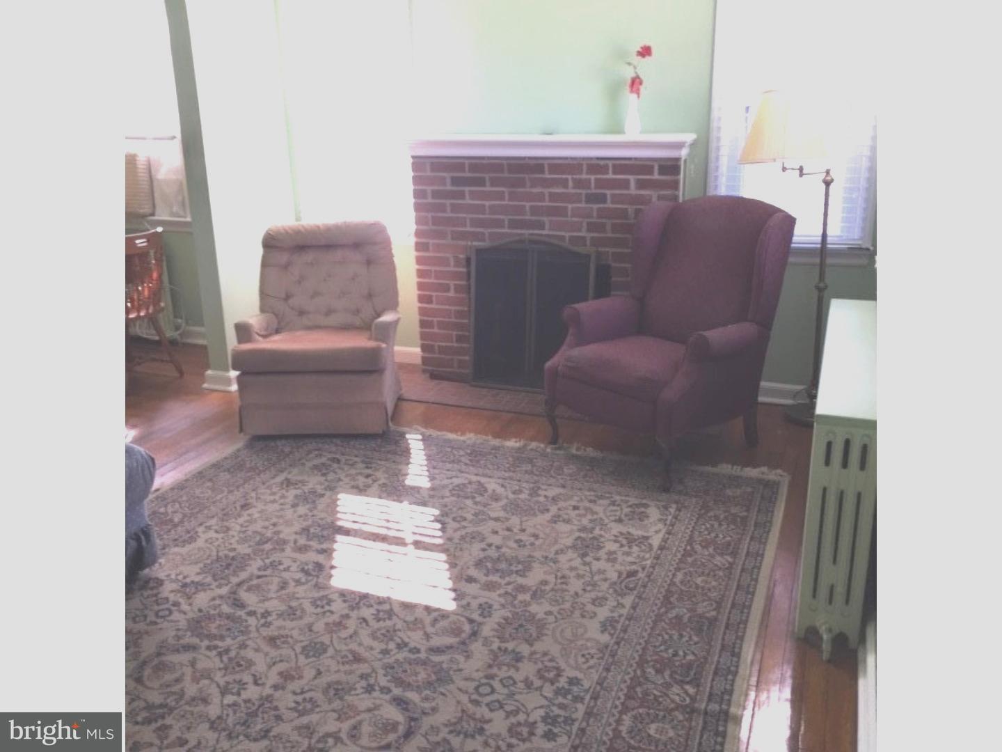 441 Prospect Road Springfield, PA 19064 - Photo 3 of 13 Living Room
