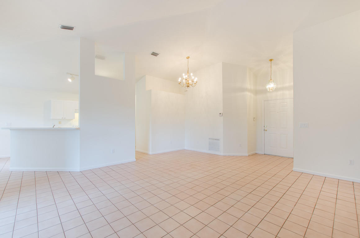 12288 86th Road North West Palm Beach, FL 33412 - Photo 9 of 36 Living Room