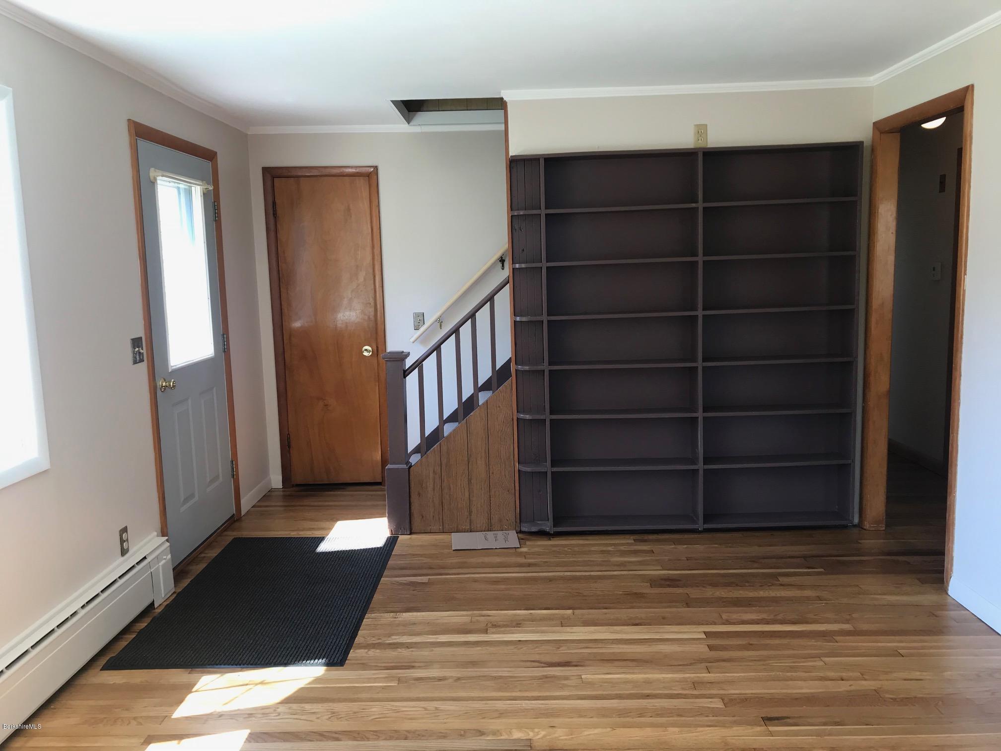 256 Sand Springs Road Williamstown, MA 01267 - Photo 4 of 21 Living room