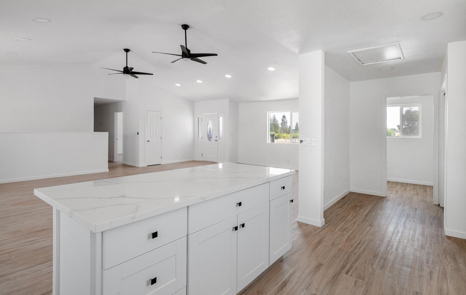15758 Mark Road Madera, CA 93636 - Photo 6 of 20