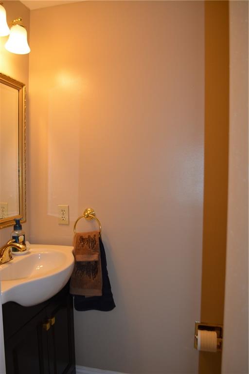 214 Quail Run Road Venetia, PA 15367 - Photo 9 of 20 Gallery Image 9