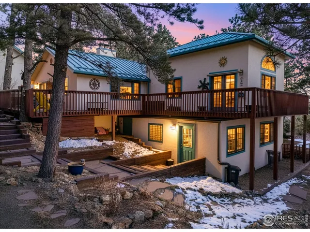 $1,050,000 | 2 King Place, Nederland, CO 80466