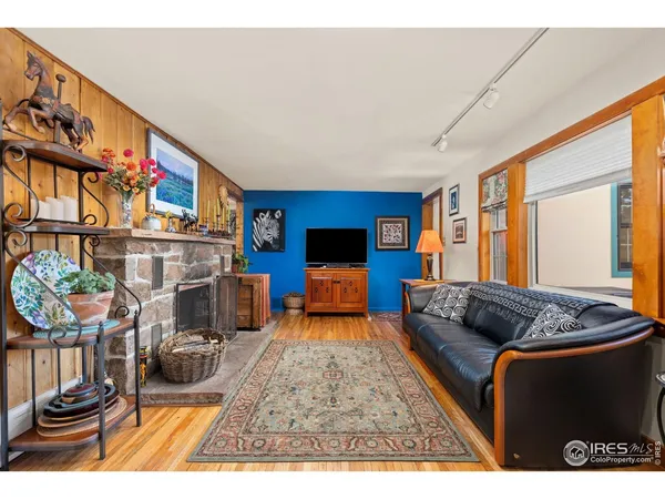 $998,500 | 2 King Place, Nederland, CO 80466