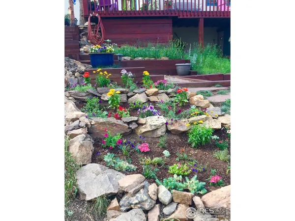 $998,500 | 2 King Place, Nederland, CO 80466