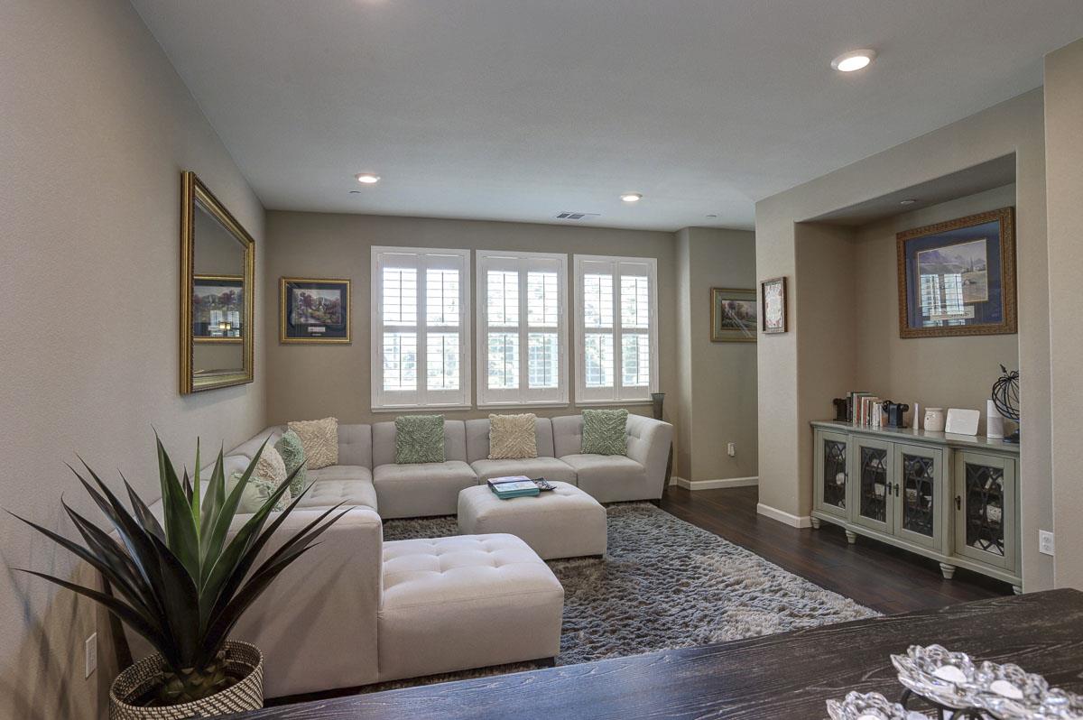 159 Cypress Loop Hayward, CA 94544 - Photo 15 of 30 Gallery Image 15