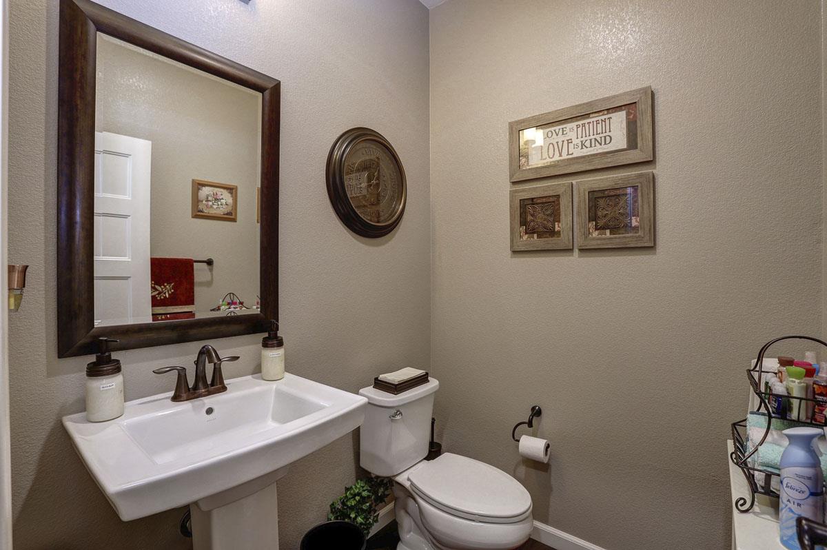 159 Cypress Loop Hayward, CA 94544 - Photo 23 of 30 Gallery Image 23