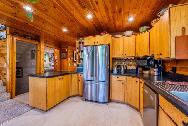 $975,000 | 13318 Wildwood Road Northeast, Bemidji, MN 56601