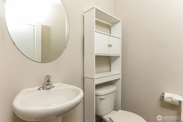 $550,000 | 18220 110th Avenue East, Puyallup, WA 98374