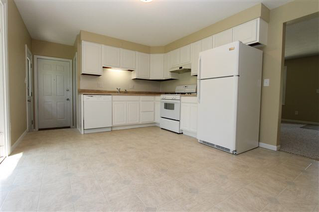 301 South Greene Road Goshen, IN 46526 - Photo 2 of 19 Gallery Image 2