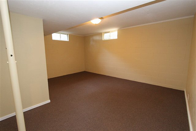 301 South Greene Road Goshen, IN 46526 - Photo 13 of 19 Gallery Image 13