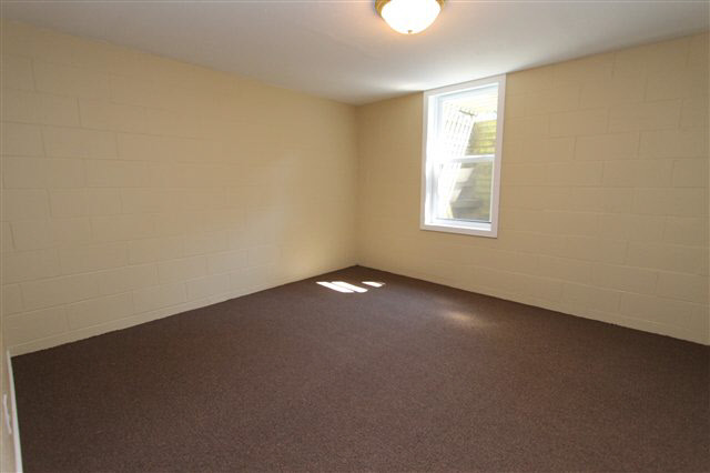 301 South Greene Road Goshen, IN 46526 - Photo 15 of 19 Gallery Image 15
