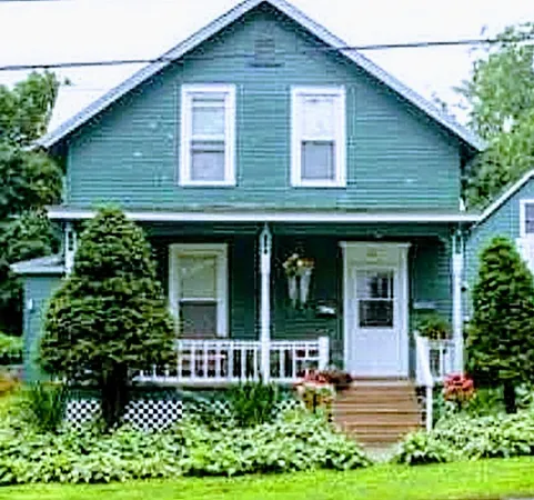 $115,000 | 20 Franklin Street, Malone, NY 12953