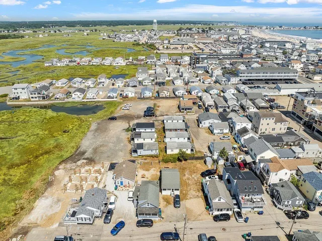 $649,900 | 22-24 Perkins Avenue, Hampton, NH 03842