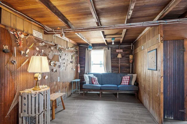 $649,900 | 22-24 Perkins Avenue, Hampton, NH 03842