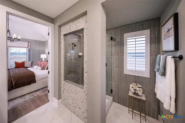 $524,990 | 228 White Oak, Castroville, TX 78009