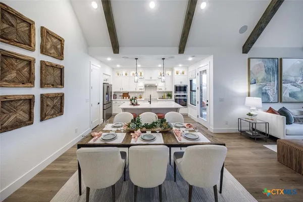 $524,990 | 228 White Oak, Castroville, TX 78009