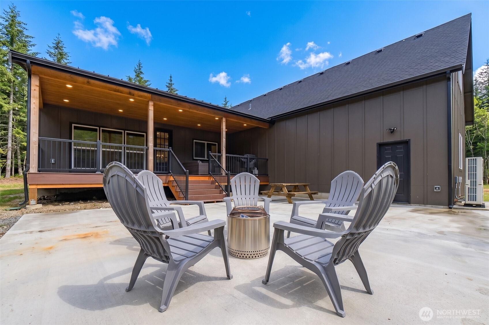7590 Southeast Lynch Road Shelton, WA 98584 - Photo 32 of 40