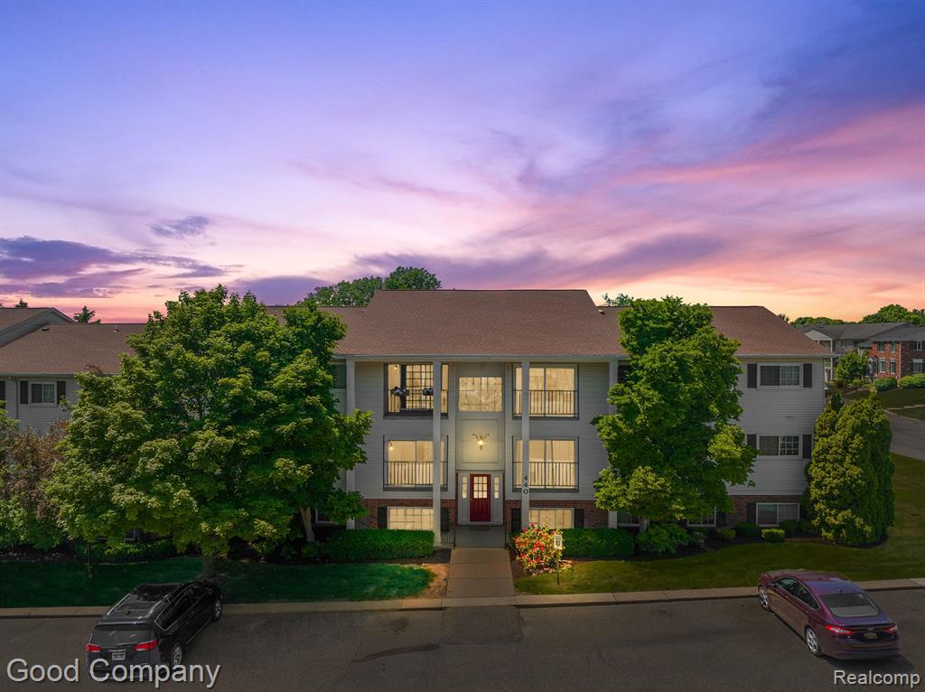 440 Baldwin Avenue, Unit 56 Rochester, MI 48307 - Photo 1 of 13