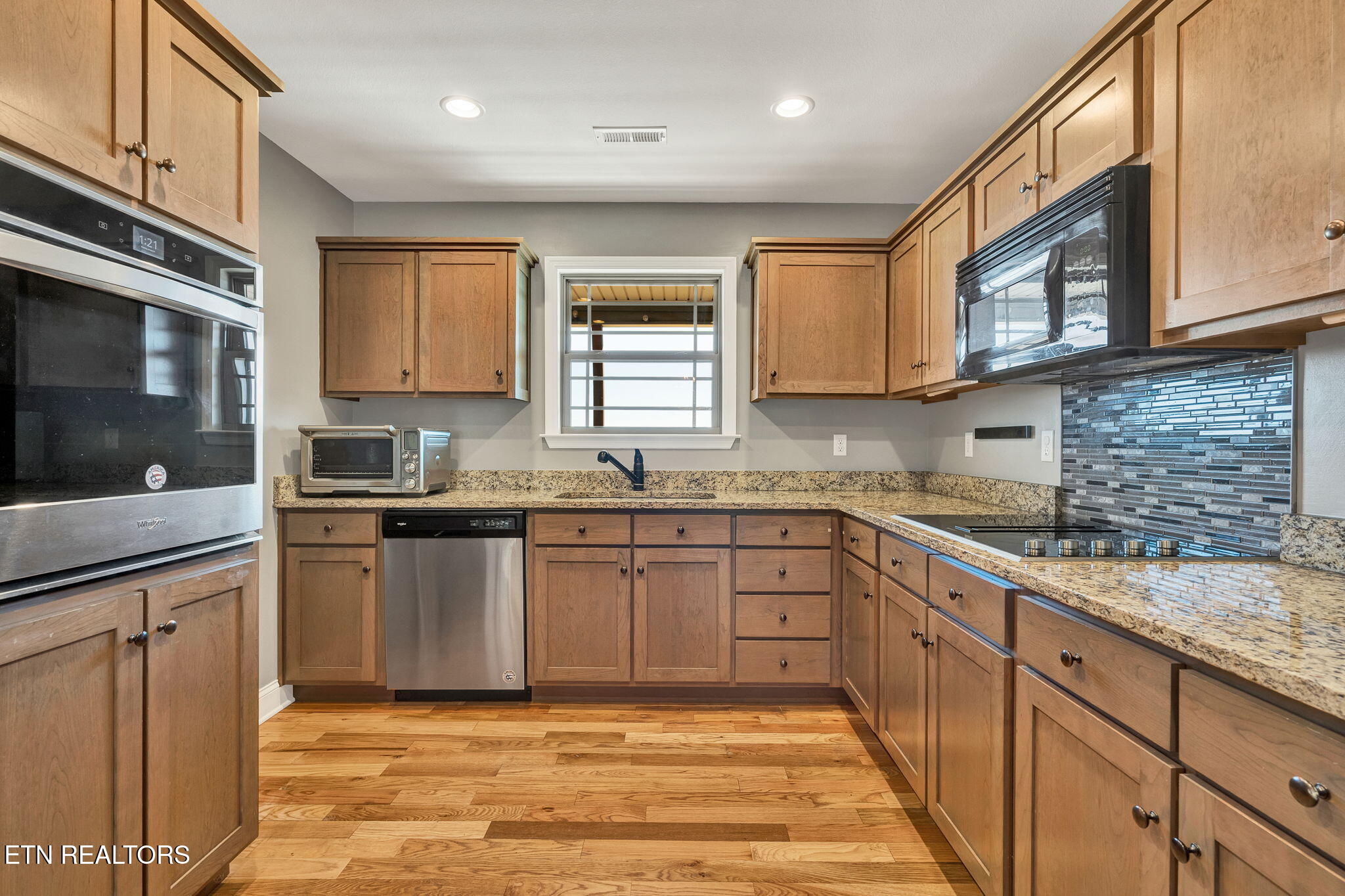 129 Timber Top Crossing Cleveland, TN 37323 - Photo 22 of 49 24-web-or-mls-DSC02491