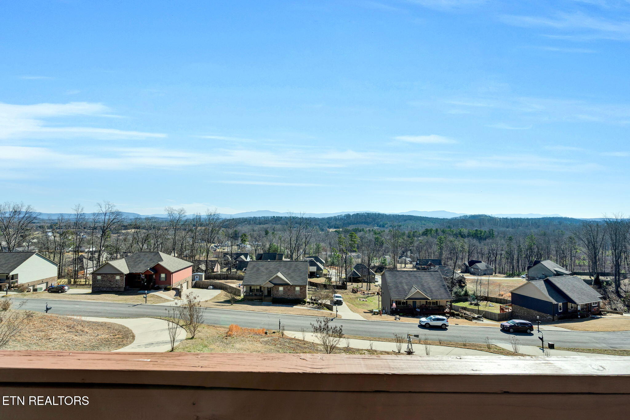 129 Timber Top Crossing Cleveland, TN 37323 - Photo 10 of 49 49-web-or-mls-DSC02633