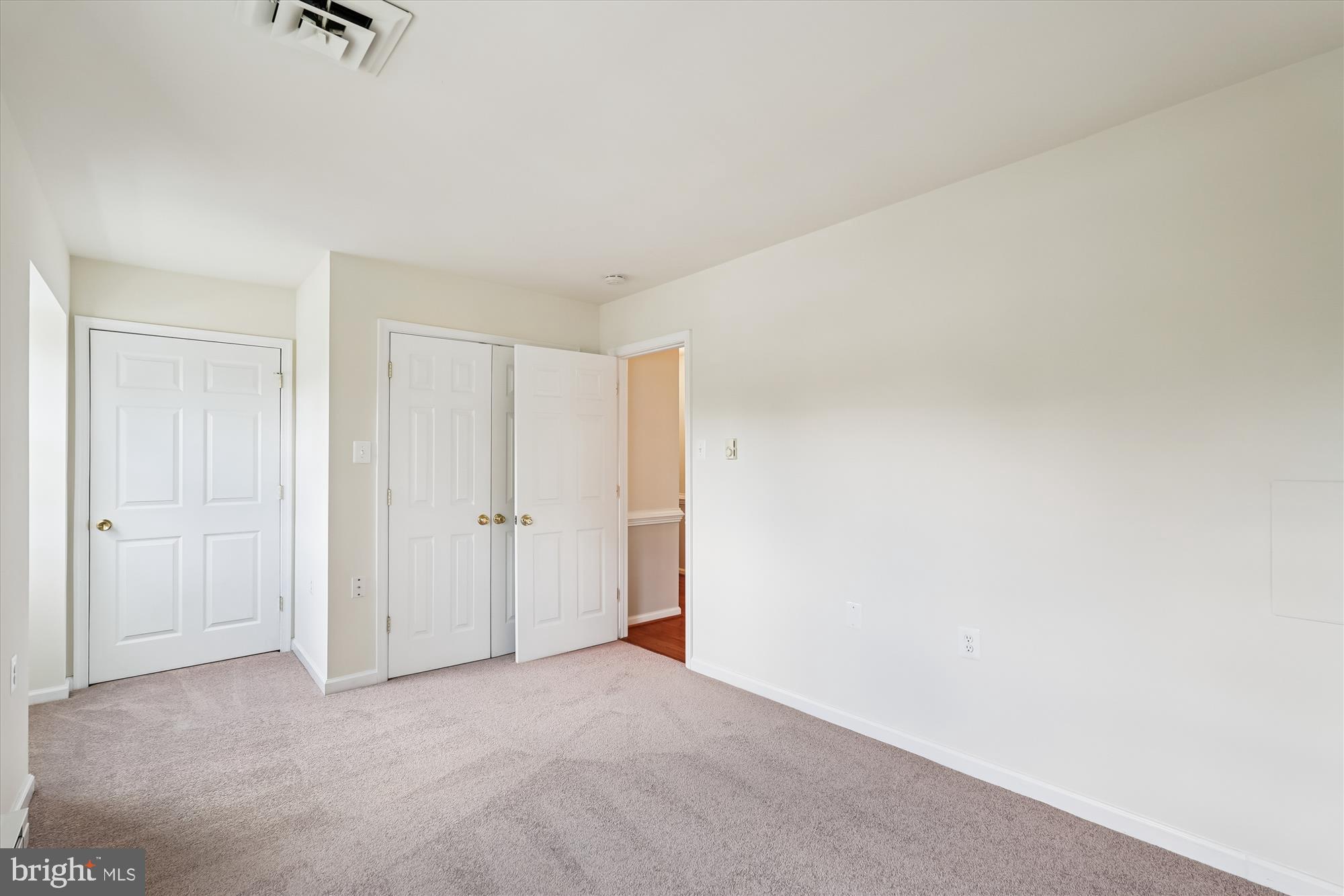 227 Dry Mill Road Southwest Leesburg, VA 20175 - Photo 17 of 38 a view of an empty room