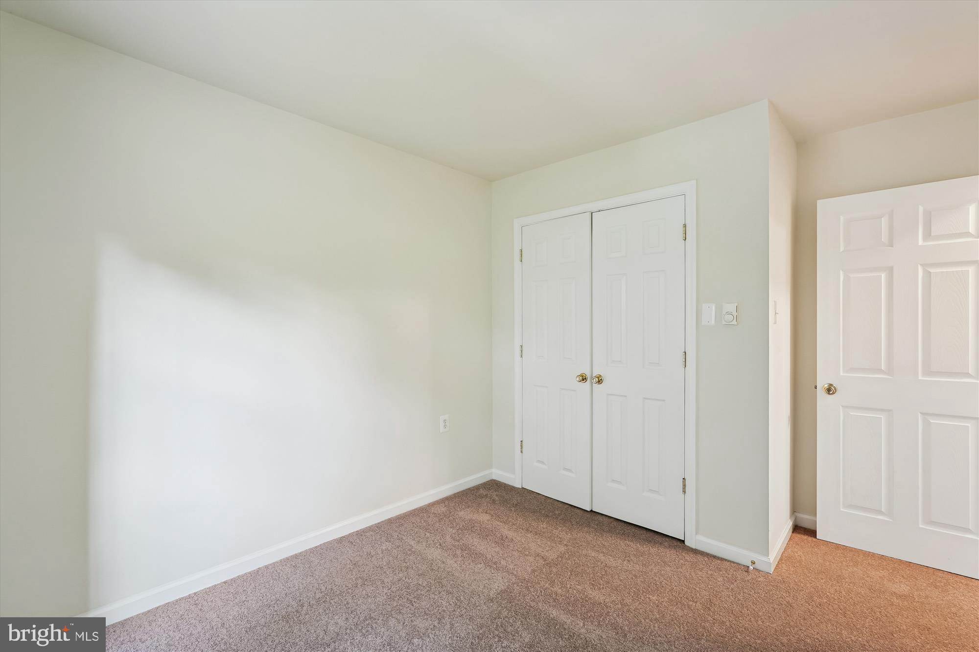227 Dry Mill Road Southwest Leesburg, VA 20175 - Photo 23 of 38 a view of an empty room