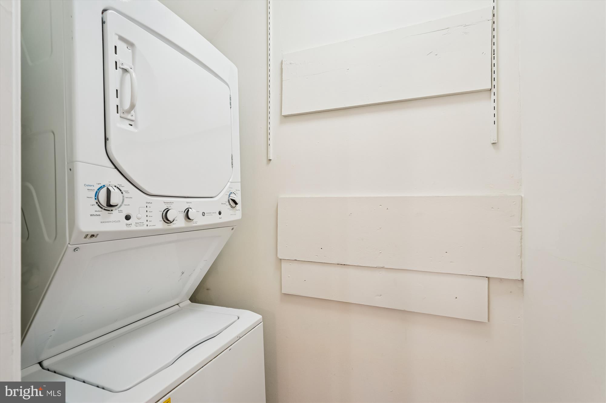 227 Dry Mill Road Southwest Leesburg, VA 20175 - Photo 25 of 38 a view of washer and dryer