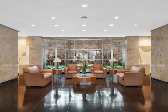 $1,200,000 | 11 5th Avenue, Unit 2V | Greenwich Village