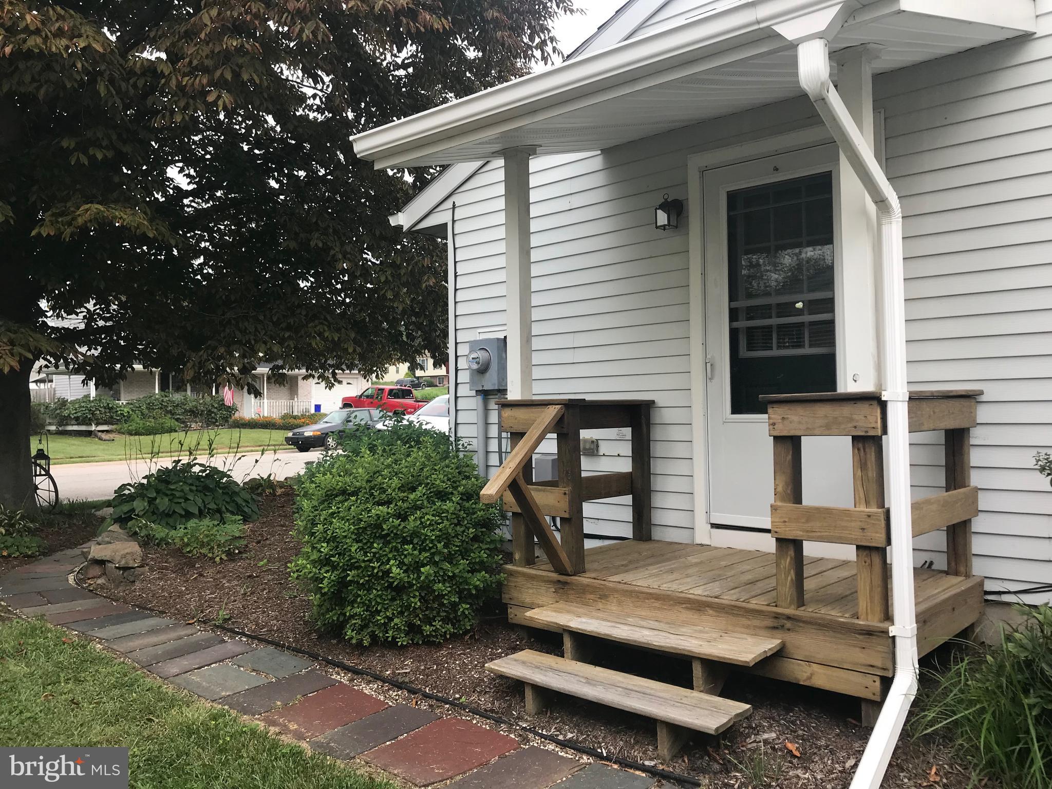 40 Rachael Road Dover, PA 17315 - Photo 28 of 33 Side porch off of BR#2