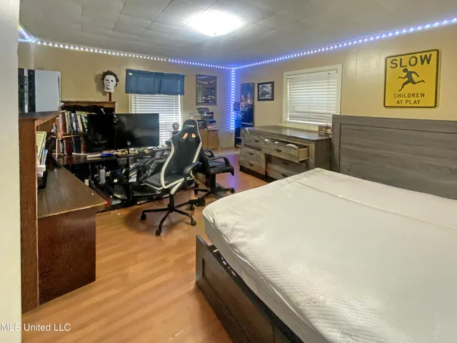 $299,999 | 104 City Limits Road, Brandon, MS 39042