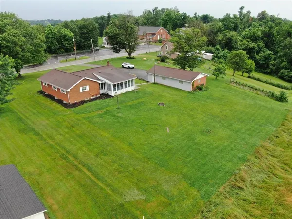 $349,900 | 3940 Park Avenue, Prosperity, PA 15329