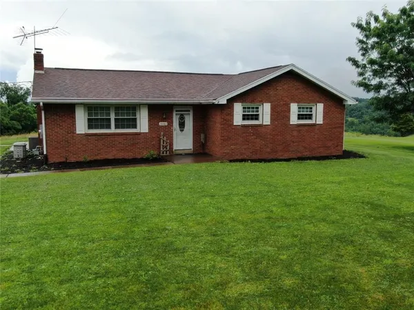$349,900 | 3940 Park Avenue, Prosperity, PA 15329