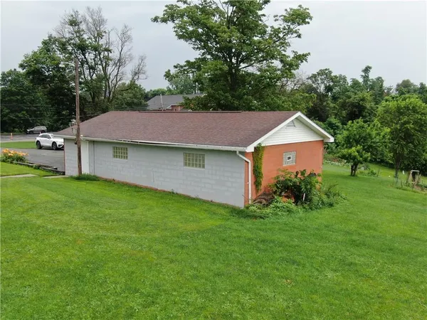 $349,900 | 3940 Park Avenue, Prosperity, PA 15329