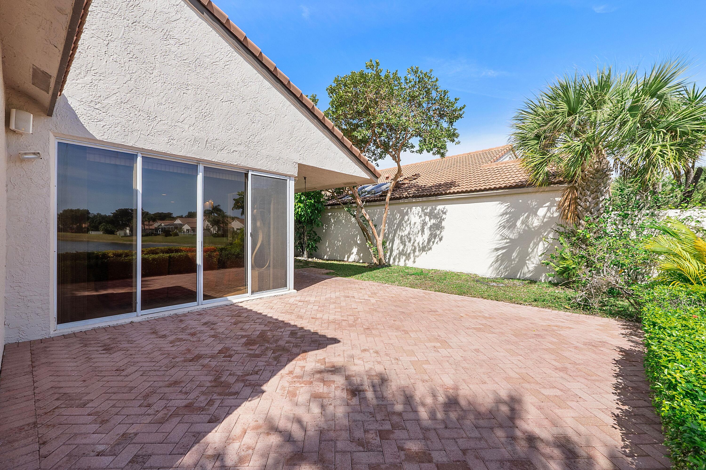 22570 Esplanada Drive Boca Raton, FL 33433 - Photo 33 of 47 patio