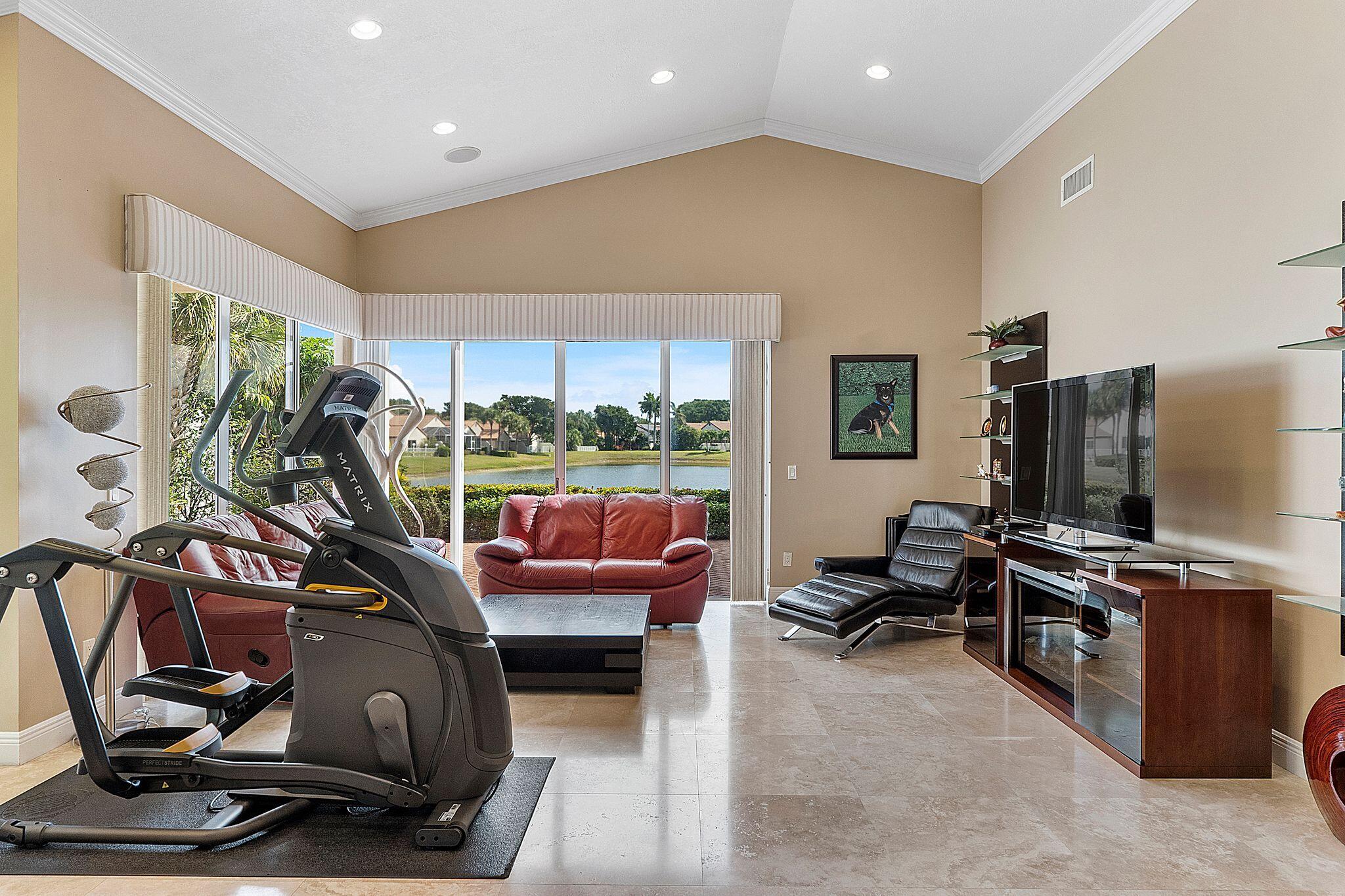 22570 Esplanada Drive Boca Raton, FL 33433 - Photo 7 of 47 living rm