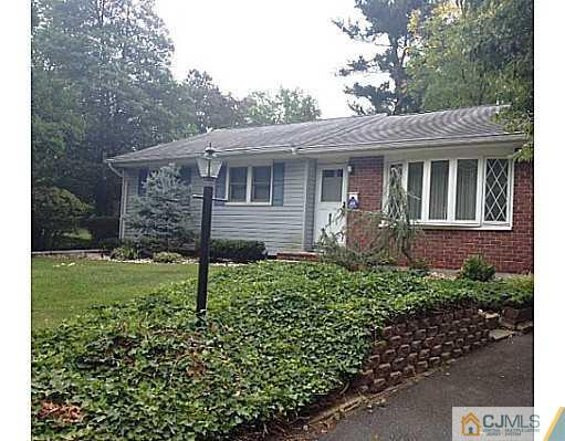 427 Old Stage Road Spotswood, NJ 08884 - Photo 1 of 12 Gallery Image 1