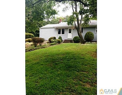427 Old Stage Road Spotswood, NJ 08884 - Photo 11 of 12 Gallery Image 11
