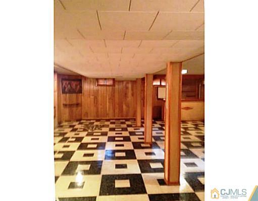 427 Old Stage Road Spotswood, NJ 08884 - Photo 10 of 12 Gallery Image 10