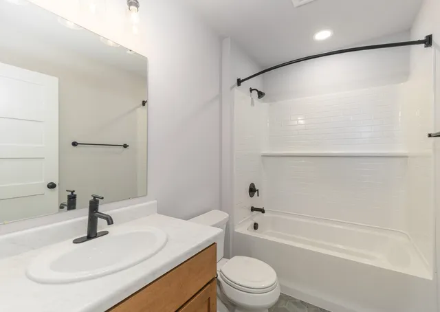 $549,900 | 468 Stoddard Drive, Oregon, WI 53575