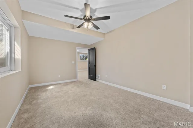 $555,000 | 1417 Guilford Place, Troy, IL 62294