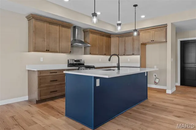 $555,000 | 1417 Guilford Place, Troy, IL 62294