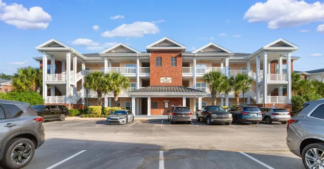 $288,000 | 1106 Louise Costin Lane, Unit 1513, Murrells Inlet, SC 29576
