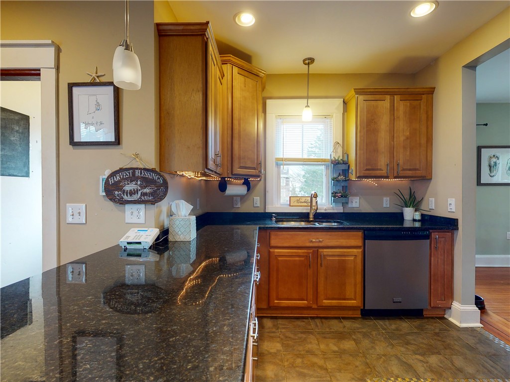 15 Malbone Road Newport, RI 02840 - Photo 15 of 37 Gallery Image 15