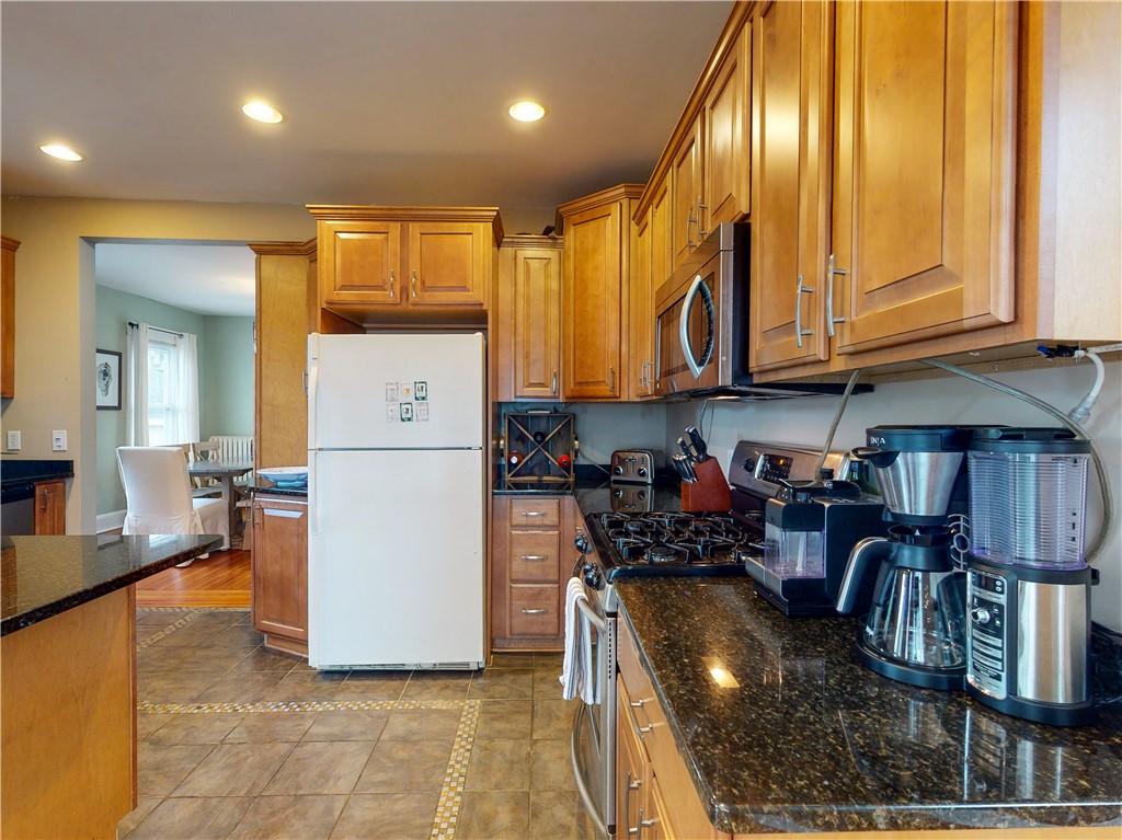 15 Malbone Road Newport, RI 02840 - Photo 16 of 37 Gallery Image 16