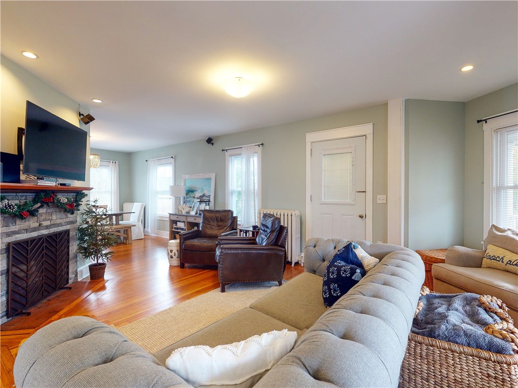 15 Malbone Road Newport, RI 02840 - Photo 23 of 37 Gallery Image 23
