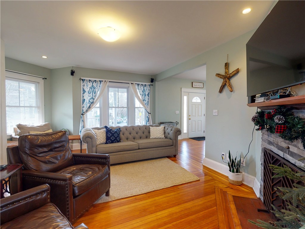 15 Malbone Road Newport, RI 02840 - Photo 26 of 37 Gallery Image 26