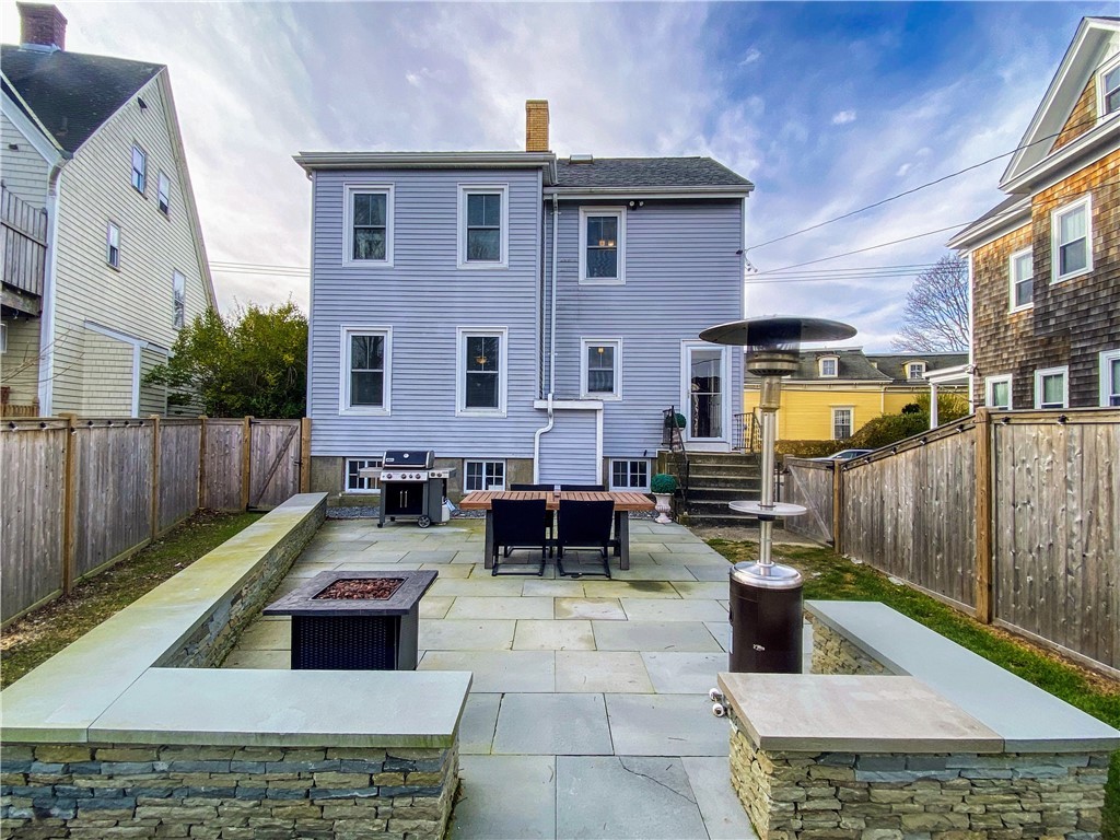 15 Malbone Road Newport, RI 02840 - Photo 9 of 37 Gallery Image 9